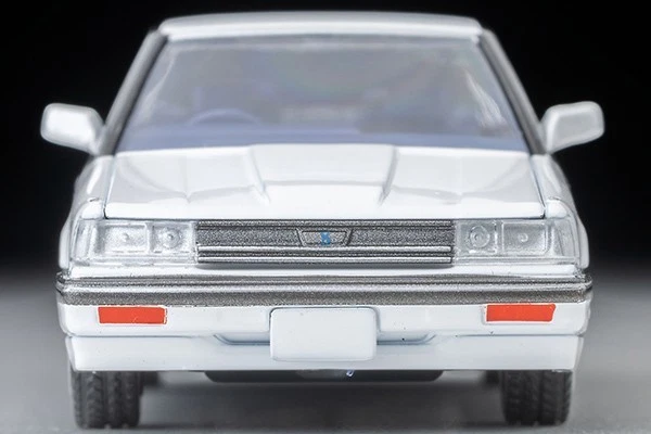 Nissan Skyline 4-door HT 1800 Passage 1985 1/64 Tomica Limited Vintage LV-N351a - Photo 4/4