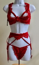 FREDERICK'S OF HOLLYWOOD ARABELLA LACE RED BRA - GARTER - THONG  SIZE XL  NWT