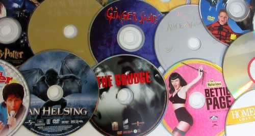 DVD Lot Of Approx 75 DVD’s - DIscs Only No Cases / All Need Resurfacing - Picture 13 of 20