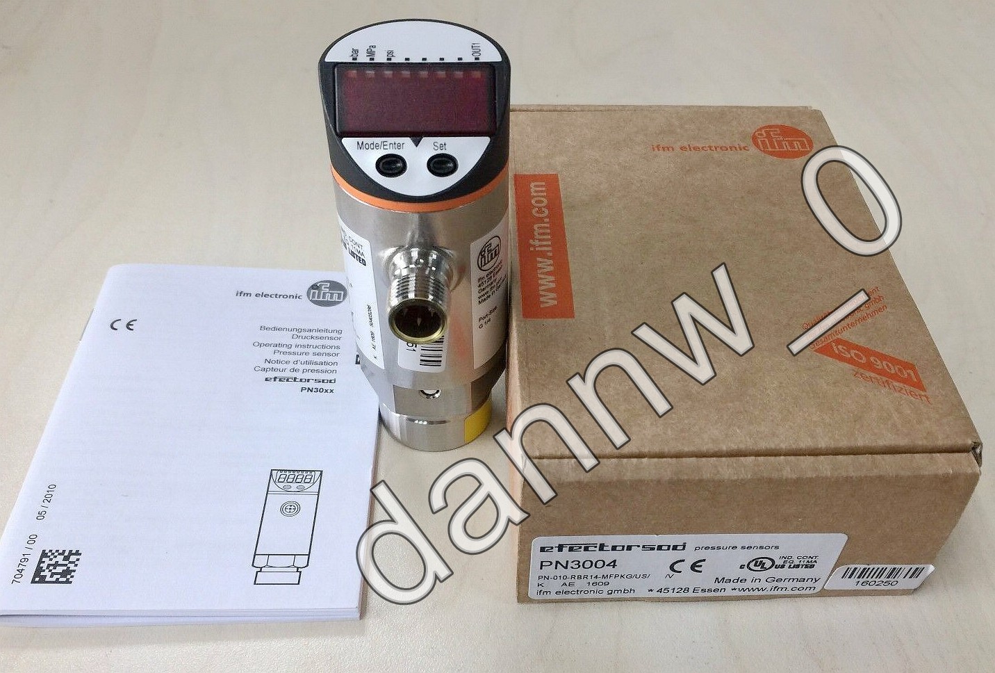 PN3004 ifm Pressure Sensor With Display 75 Bar for sale online eBay