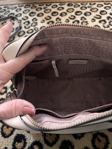 Kate Spade Satchel Beige - Picture 5 of 5