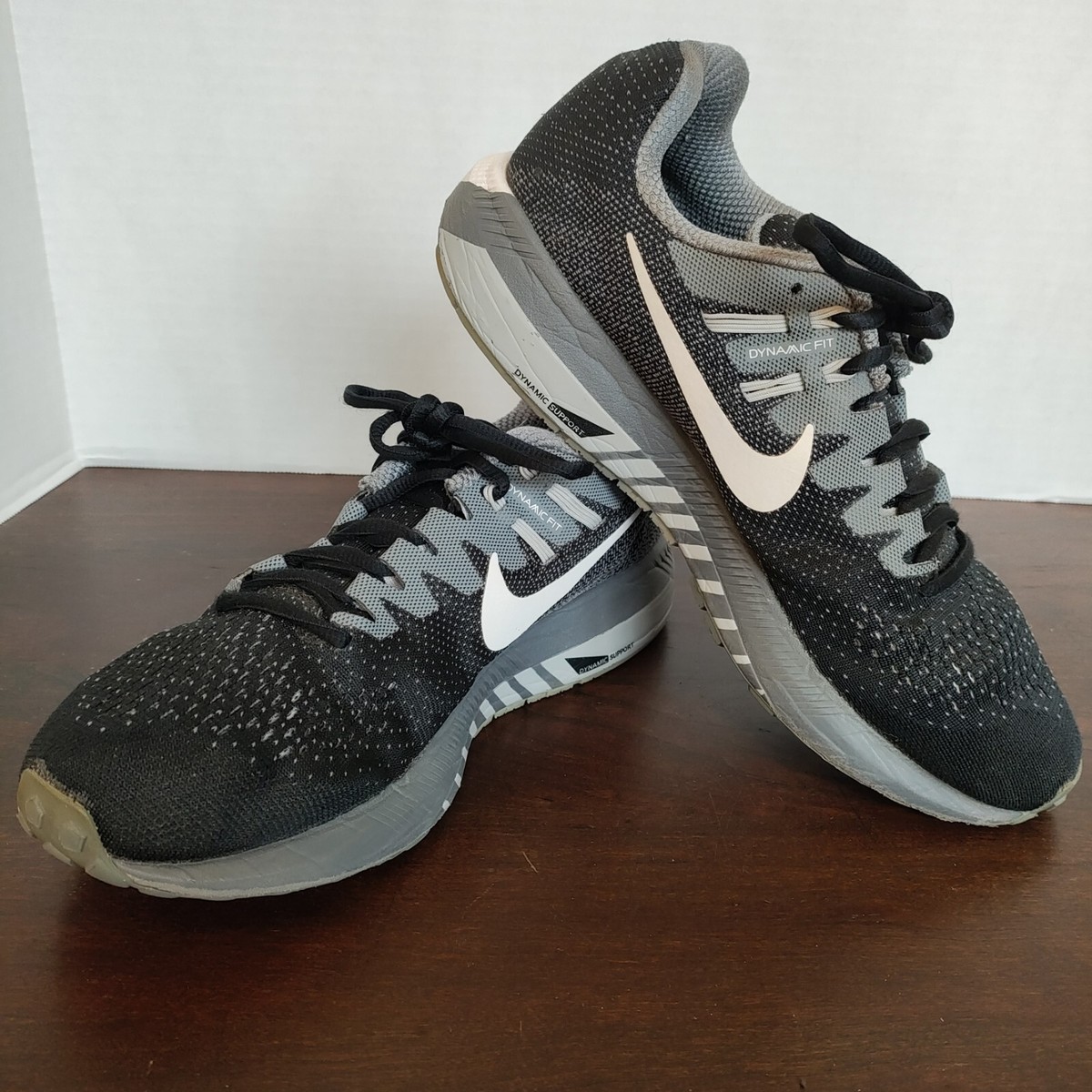 nike running dynamic support