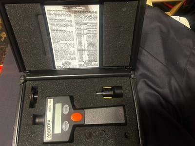 AMETEK MODEL 1726 DIGITAL TACHOMETER DUAL FUNCTION MEASUREMENT INSTRUMENT