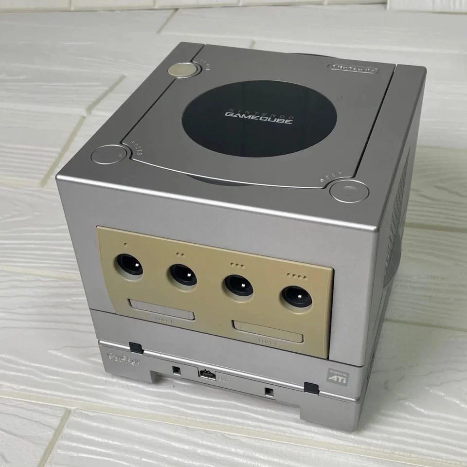 Conjunto de console Nintendo GameCube Enjoy Plus pacote prata Japão controle transparente - Imagem 3 de 4