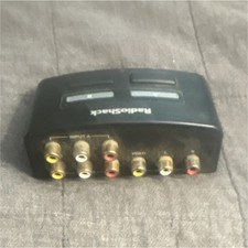 RadioShack RCA Audio Video Selector Switch with cable