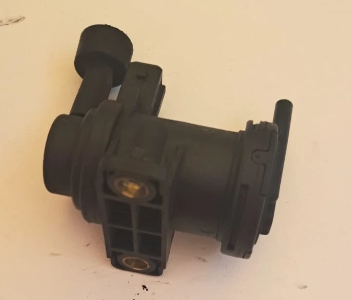 EGR CONTROL VALVE ALFA FIAT LANCIA 1700TDS 1900JTD 2400JTD 46424556 - 46419651 - Image 4 of 4