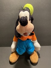 Disney Store GOOFY Plush Stuffed Animal 18  Dog Soft Exclusive Stamped Foot RARE