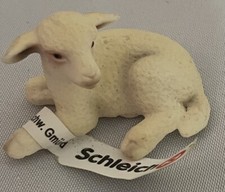 Schleich Lamb Sheep 13284 Lying On Ground New Retired