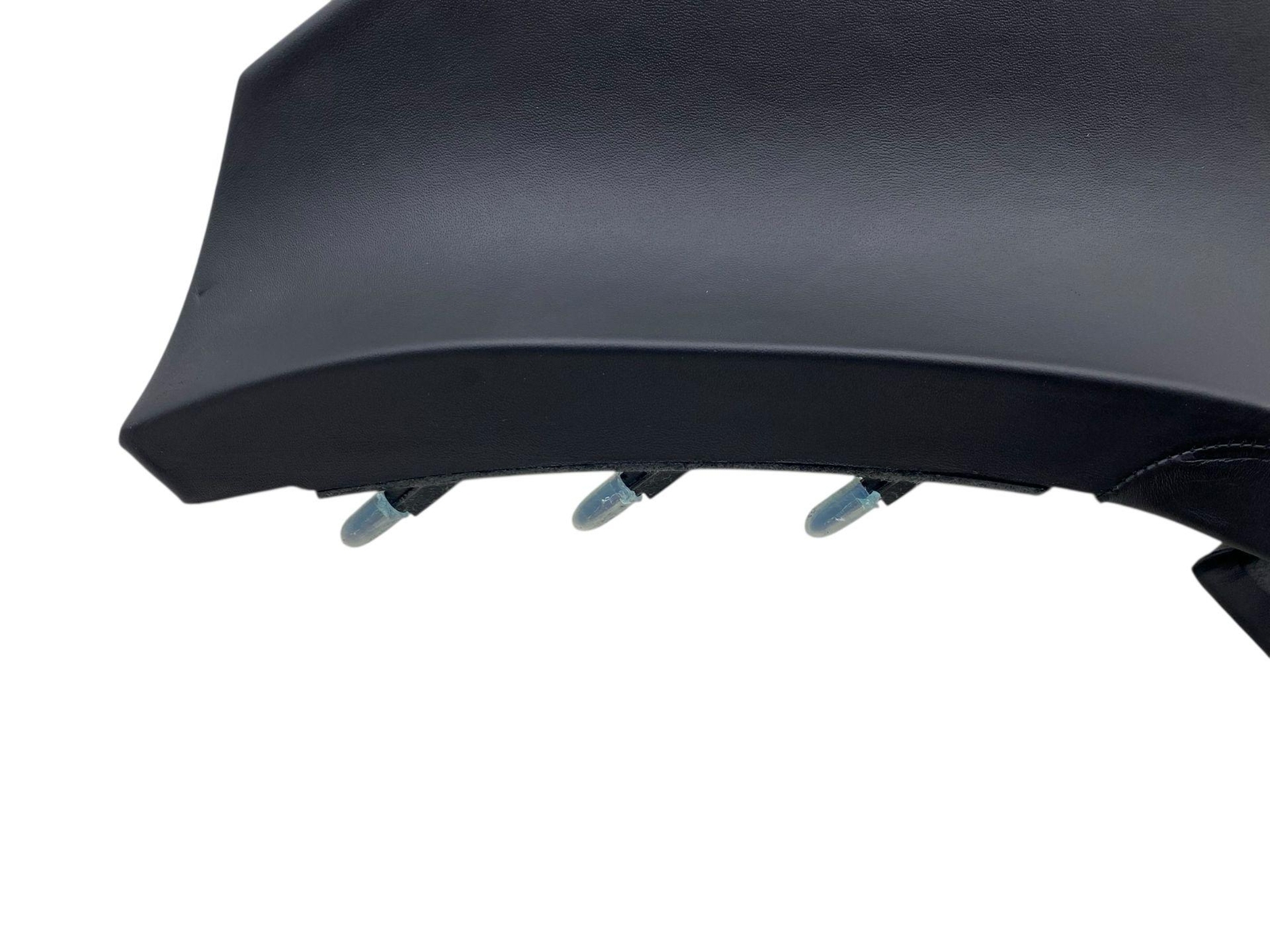 2016-2020 BENTLEY BENTAYGA FRONT RIGHT SIDE DASH LOWER TRIM COVER BEZEL *INDENT*