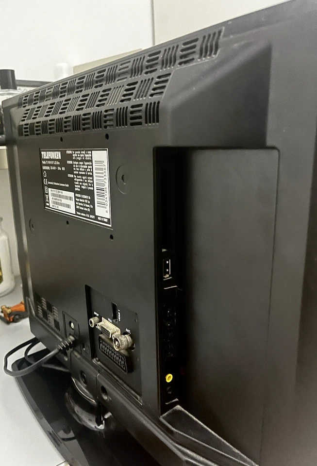 TELEFUNKEN Modello: TE 19910 B17 LED Slim - Immagine 3 di 4