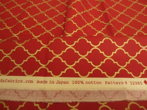 Cotton Fabric Red Gold Quatrefoils Pattern For Moda 1yd x 44 #32985 - Picture 3 of 9