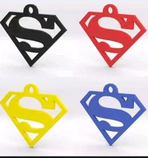 Superman Logo Keychain 4 Pack 2”