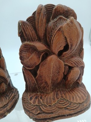 Vintage Pair Iris Flower Book Ends Botanical Relief Compost Wood