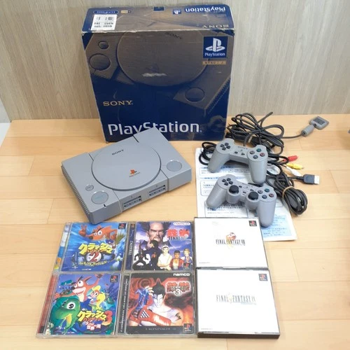 Sony PlayStation 1 PS1 Console in BOX  2 contorollers & 3 Games SCPH-3000 Japan