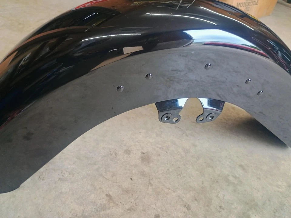 🏍OEM Harley-Davidson 2014-23 Touring Ultra Road Street Glide CVO Front Fender🏍 - Image 2 of 4