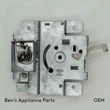 NEW IN BOX OEM Maytag Magic Chef  Stove 74003502   Door Latch Kit