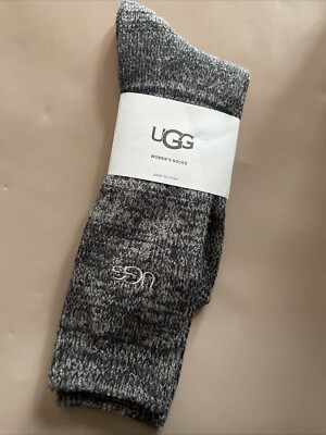 UGG grey socks (size New with tags cardboard is not