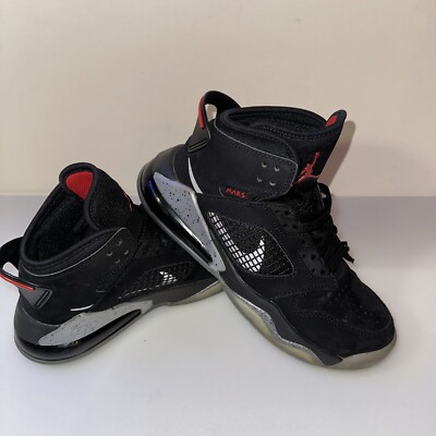 jordan mars 270 black metallic silver