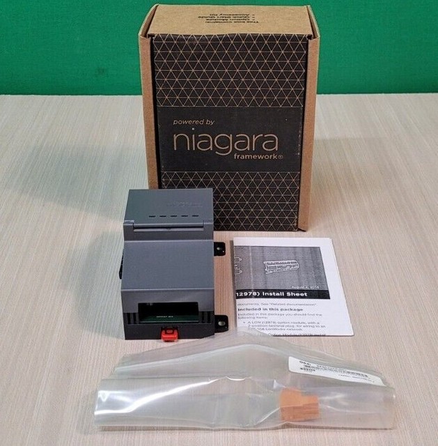 NPB-8000-LON: JACE 8000 - Add-on single port LON FTT10A module.