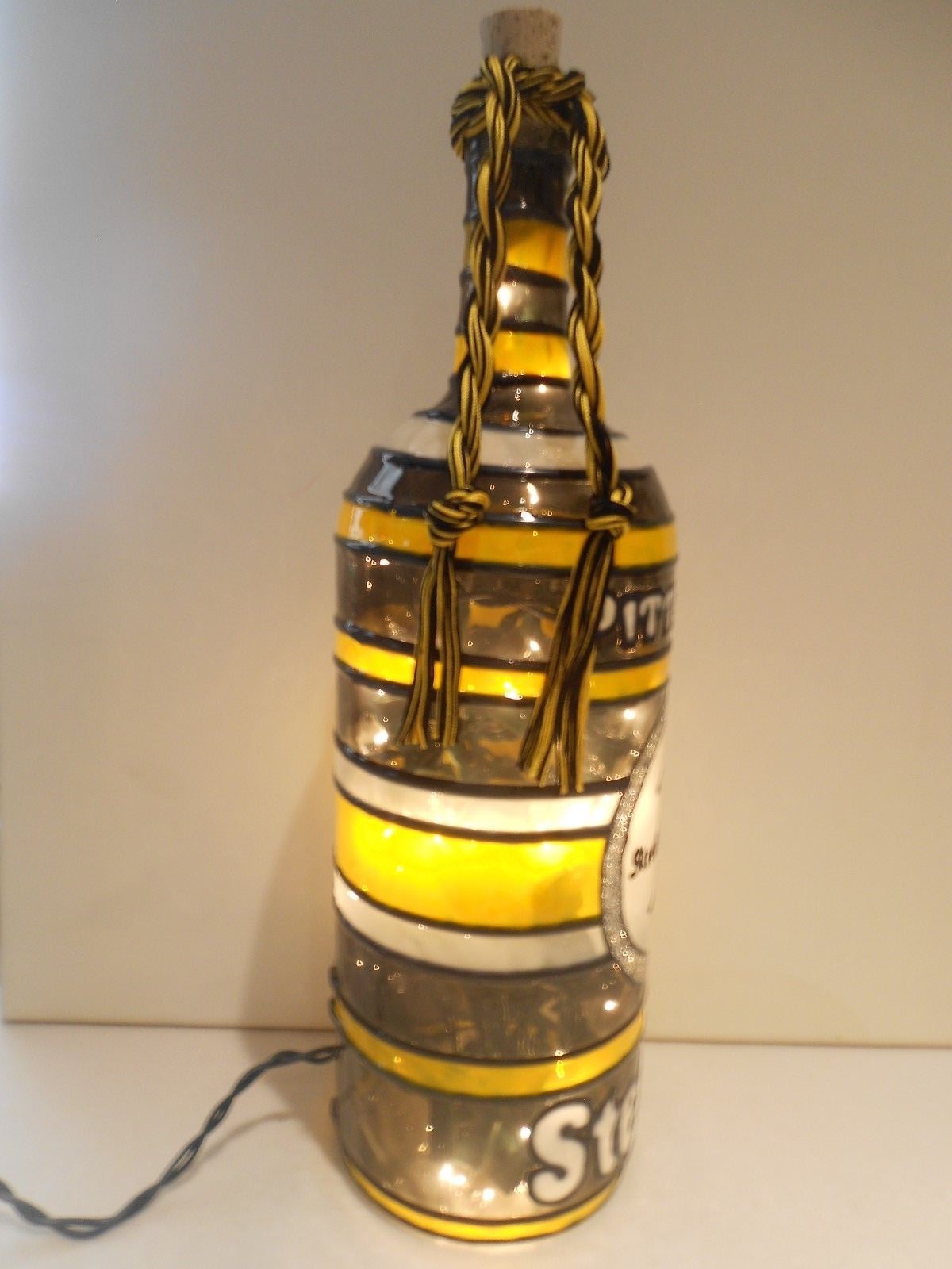 Pittsburgh Steelers YELLOW Infinity Logo Light Table Lamp - 7890987