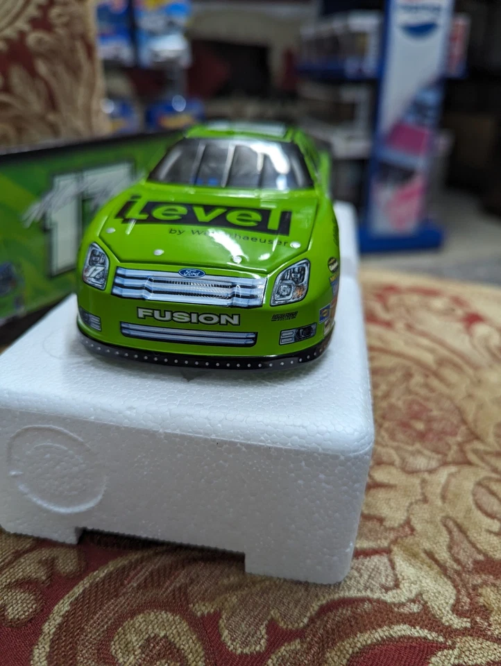 2007 Matt Kenseth #17 iLevel by Weyerhaeuser NASCAR Ford Fusion Roush - Image 3 of 4
