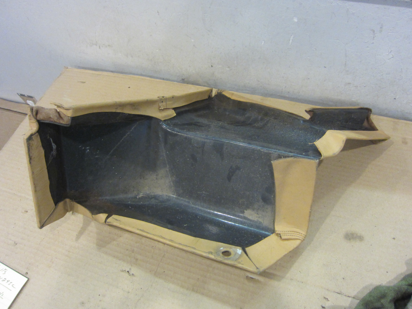 Ferrari Mondial T - LH Rear Arm Rest Support  - P/N 62916800