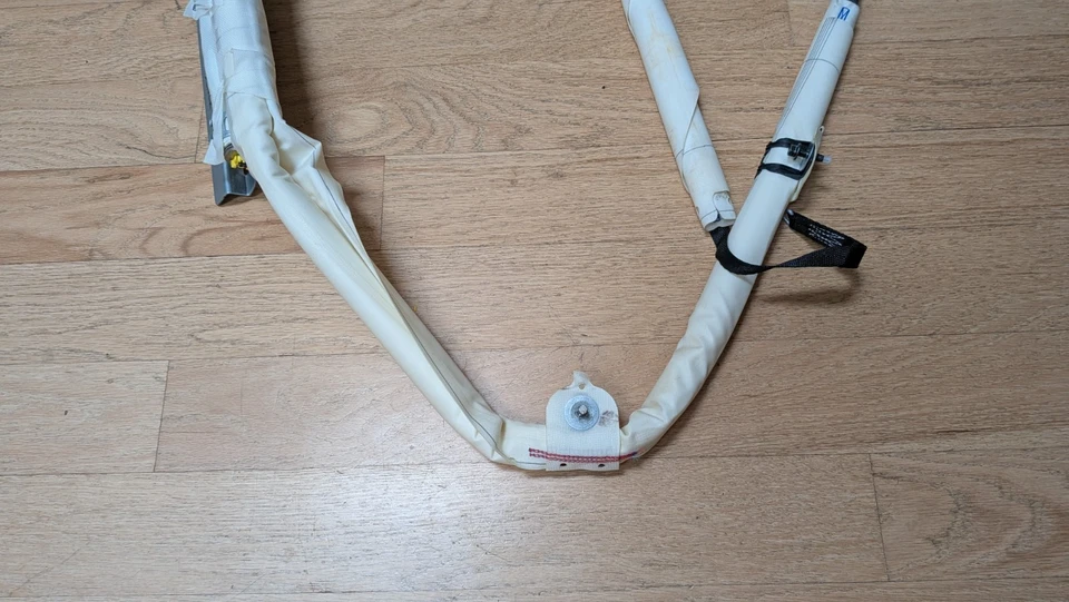 Volvo XC60 2010-2017 cortina lateral del conductor Foto 3 de 4