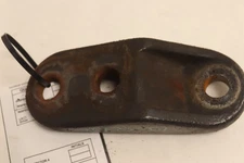 2008-2017 FREIGHTLINER CASCADIA 125 FRONT SHOCK MOUNT BRACKET R10-13641-000 OEM