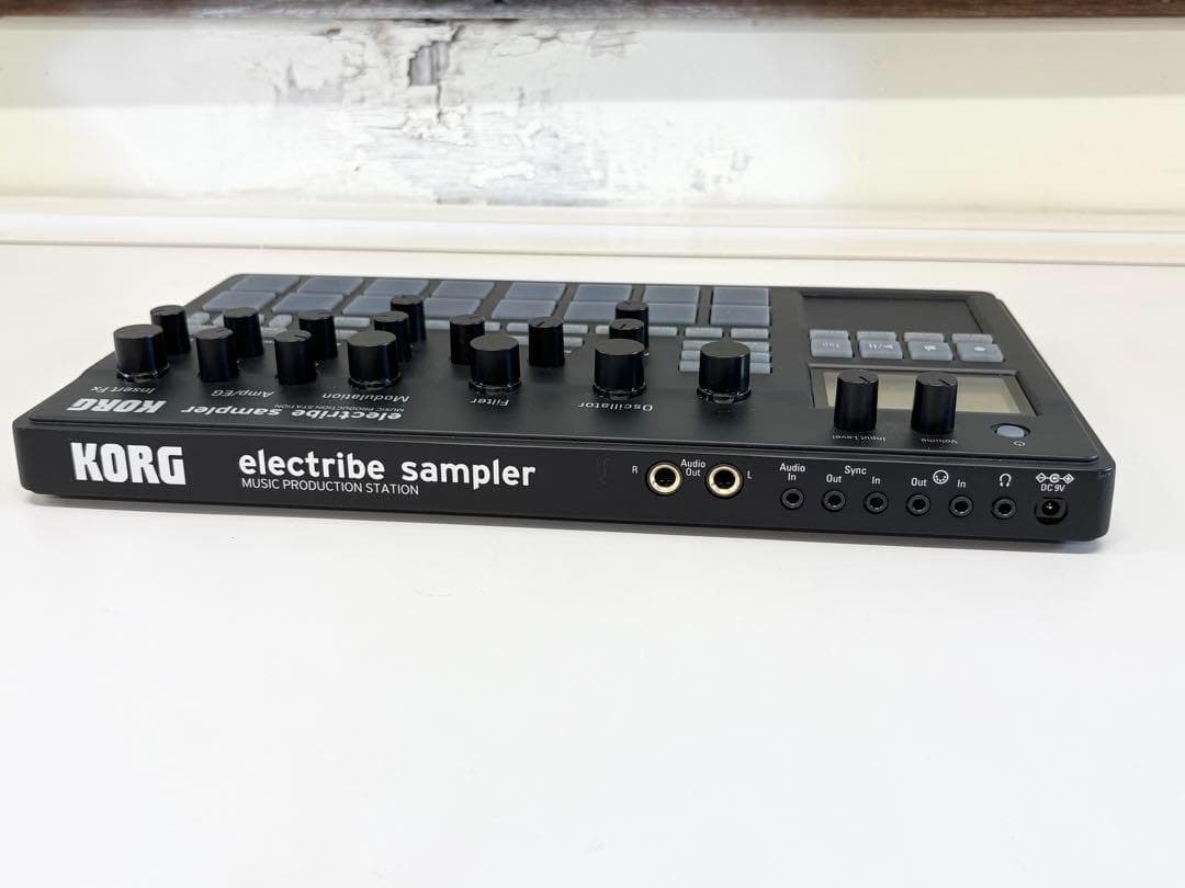 KORG Electribe2S Sampler Black Music Production Station Groovebox