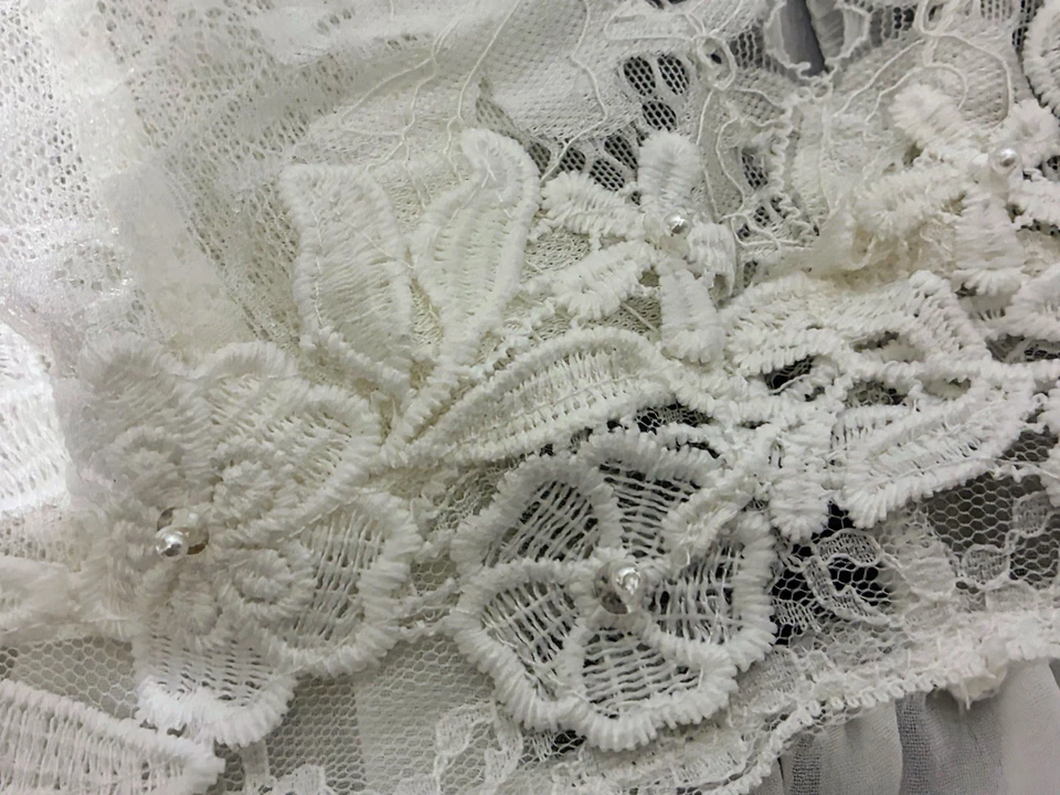 Vestido sin Mangas In Bloom By Jonquil Blanco Encaje Con Cuentas y Bordado/Negligee Nuevo con Etiquetas Foto 2 de 4