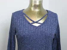 Relativity Blue V-Neck Top Womens Size S Chest 36 Plaid Trim Criss Cross 24510