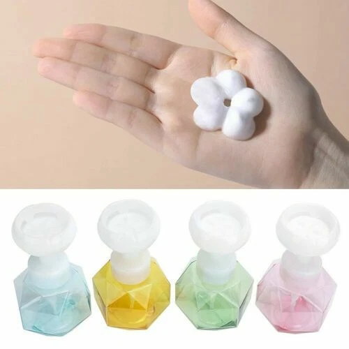 Sets d'accessoires bleus pour la salle de bain