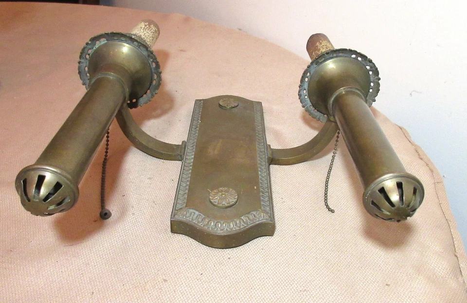 gran accesorio de pared eléctrico antiguo ornamentado imperio neoclásico latón dorado Foto 2 de 4