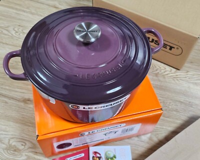 Le Creuset Cocotte 24cm 9.5in 4.5qt Fig Purple Silver knob Cast