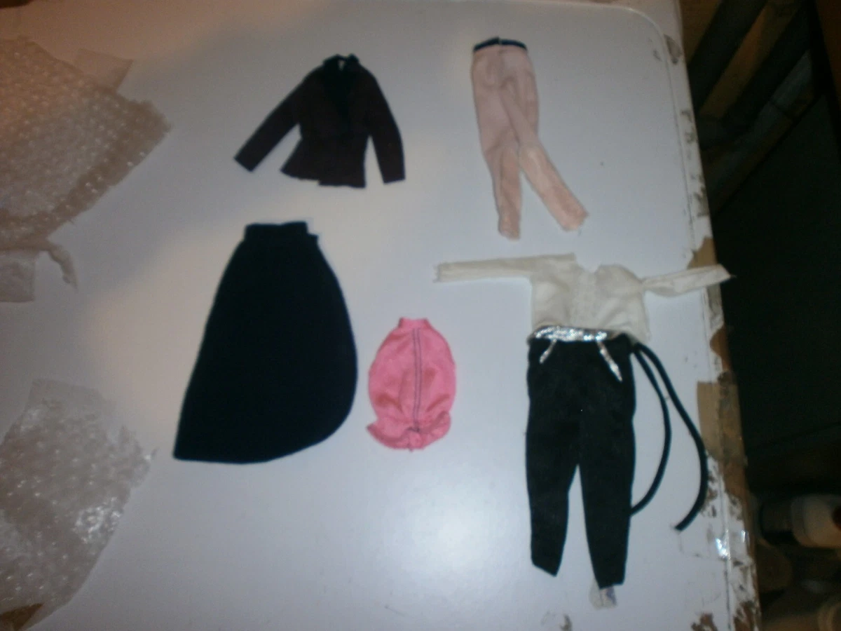 Lot De Tenues Barbie équitation – Vintage 70's/80's – Mattel – Avec Accessoires