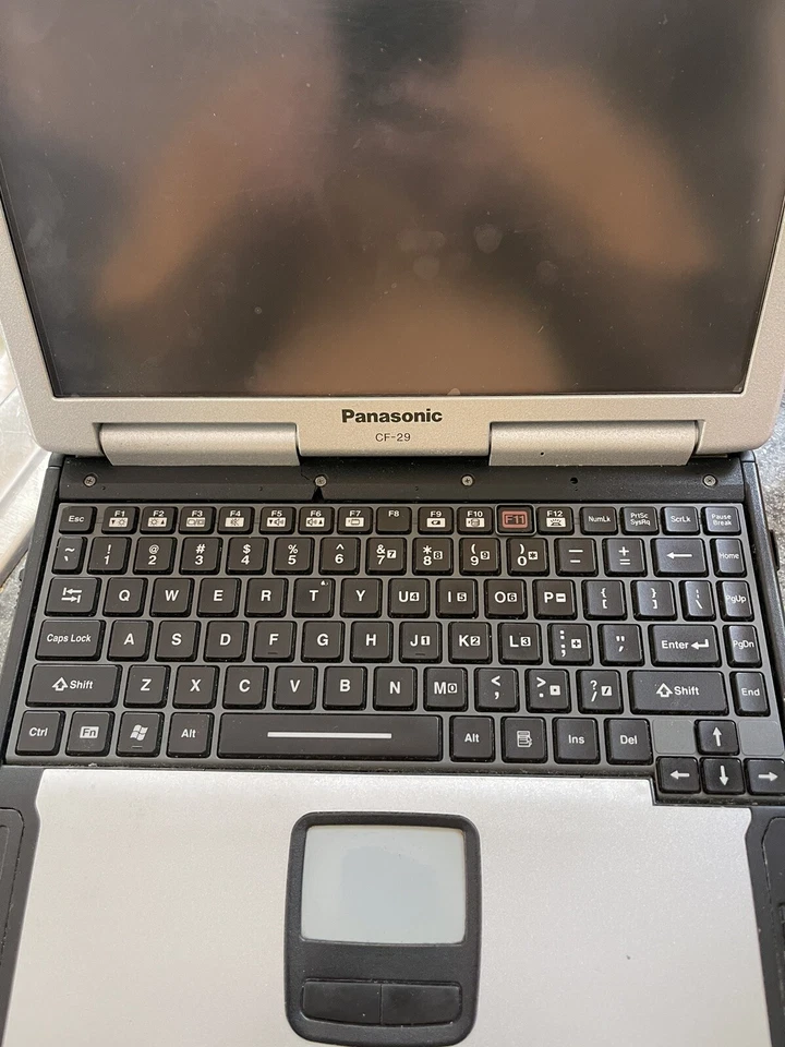 PORTATIL PANASONIC RESISTENTE CF29 MK4-MK5/40GB/NO TÁCTIL/1.5GB RAM 1.60 HZ Foto 3 de 4