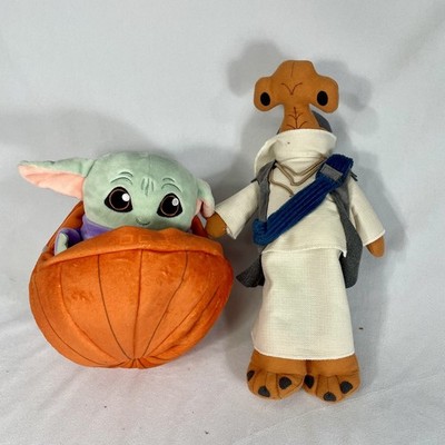 Disney Star Wars Galaxy's Edge Dok-Ondar Plush & Grogu Pumpkin Plush - READ