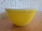 Vintage PYREX Yellow 1.5 Pint #401 Mixing Bowl For Primary Colors Set Ovenware