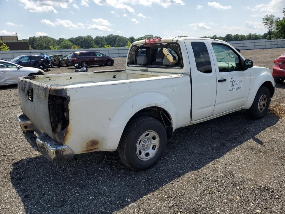 Used Left Headlight Assembly fits: 2014 Nissan Frontier Left Grade C Foto 3 de 4