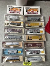 Mixed Brands : N Scale Trains Lot Of 16