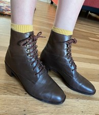  VTG brown leather LACE UP ANKLE BOOTS  witch granny victorian prairie  sz 8