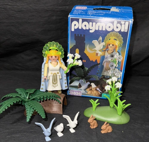 Playmobil Medieval Magic Vintage 3836 Fairy, Doves, Rabbits from 1996 Complete
