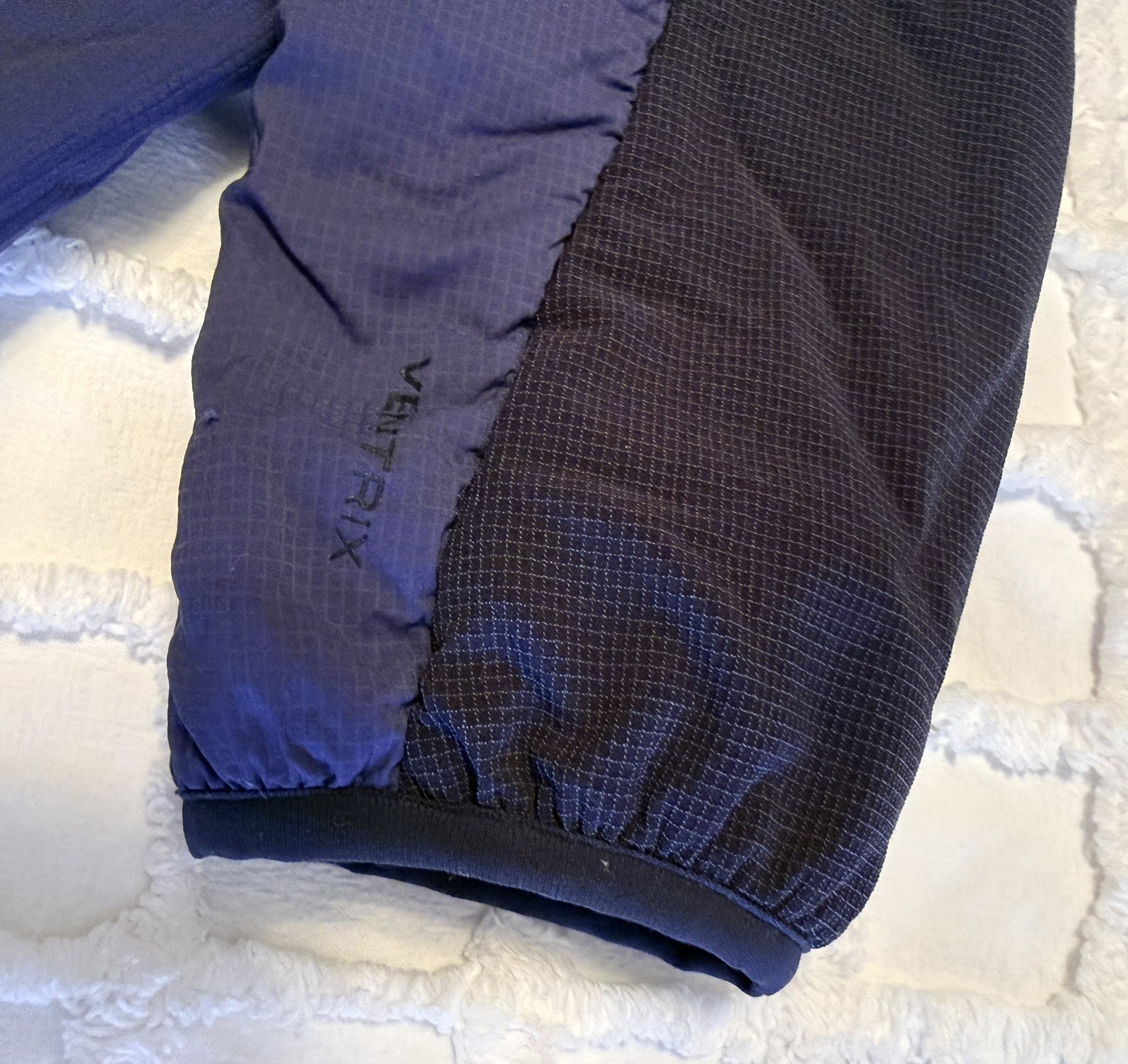 The North Face Lightweight Navy Padded Jacket, Men’s Outerwear Size S thumbnail 6