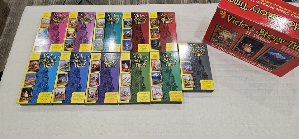 Video Story Time Volume 1- 11  Classic Childrens Books on VHS 1994 Boxed Set VGC - Image 2 of 4