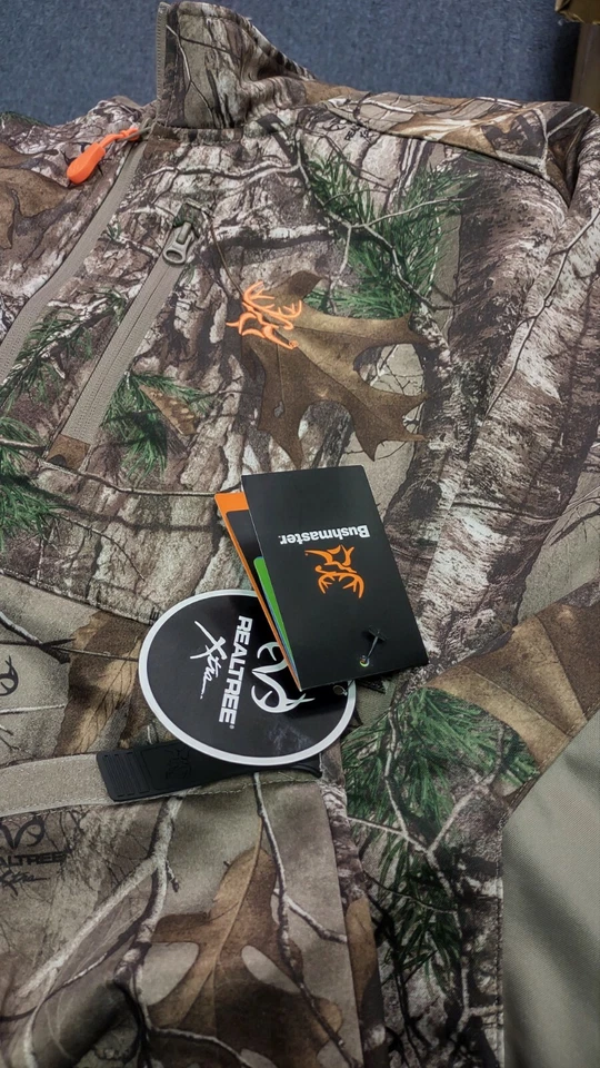 NWT REALTREE XTRA Full Zip Softshell Camo Jacket Men's Size XL Bushmaster - Image 4 of 4