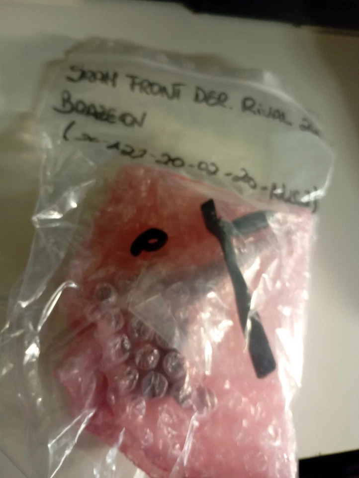 Deragliatore Anteriore SRAM Rival Attacco A Saldare No Collarino - Imagen 3 de 4