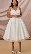 Azazie Dolores Diamond White A-Line V-Neck Lace Satin Dress Size 20