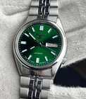 Vintage Seiko 5 Mens watch automatic Japan Day/date with 6309 Machanical movemnt