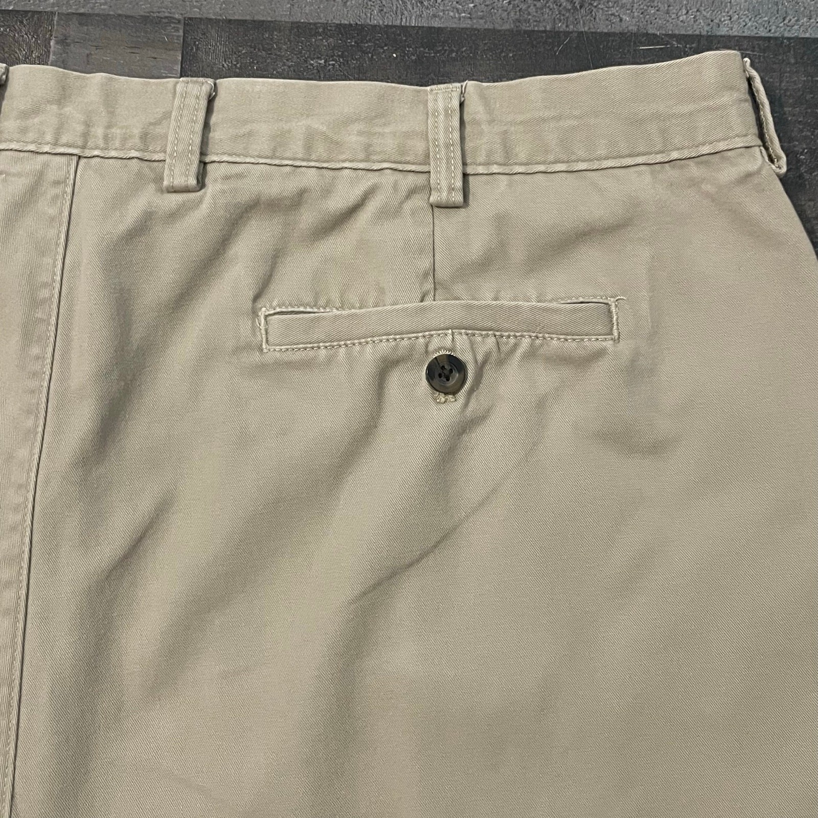 Amazon Essentials Classic-Fit Flat Front Chino Sh… - image 6