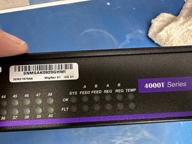 MRV 4000T 3EM21979AA T2K TERMINAL SERVER - 48 PORT(ROHS) Dual DC - Image 3 of 3